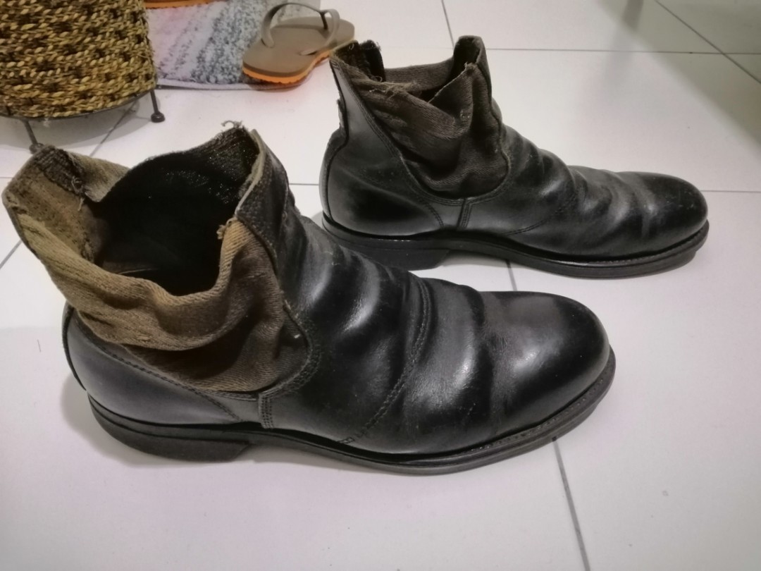 US Navy boots Men s Fashion Footwear Boots on Carousell