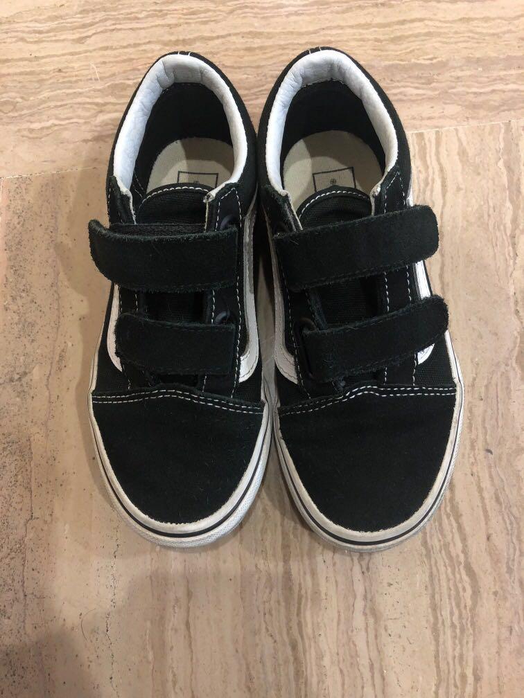 girls leather vans