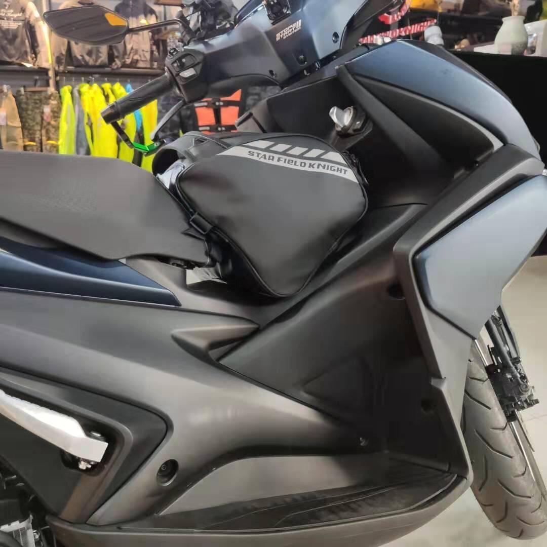 Xmax/AEROX /NMAX TANK BAG FOR SCOOTER, Motorcycles, Motorcycle