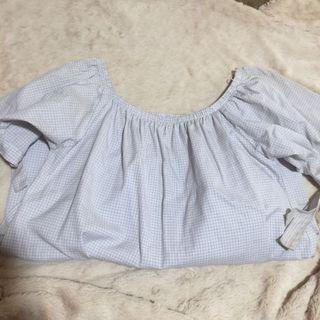 Off shoulder