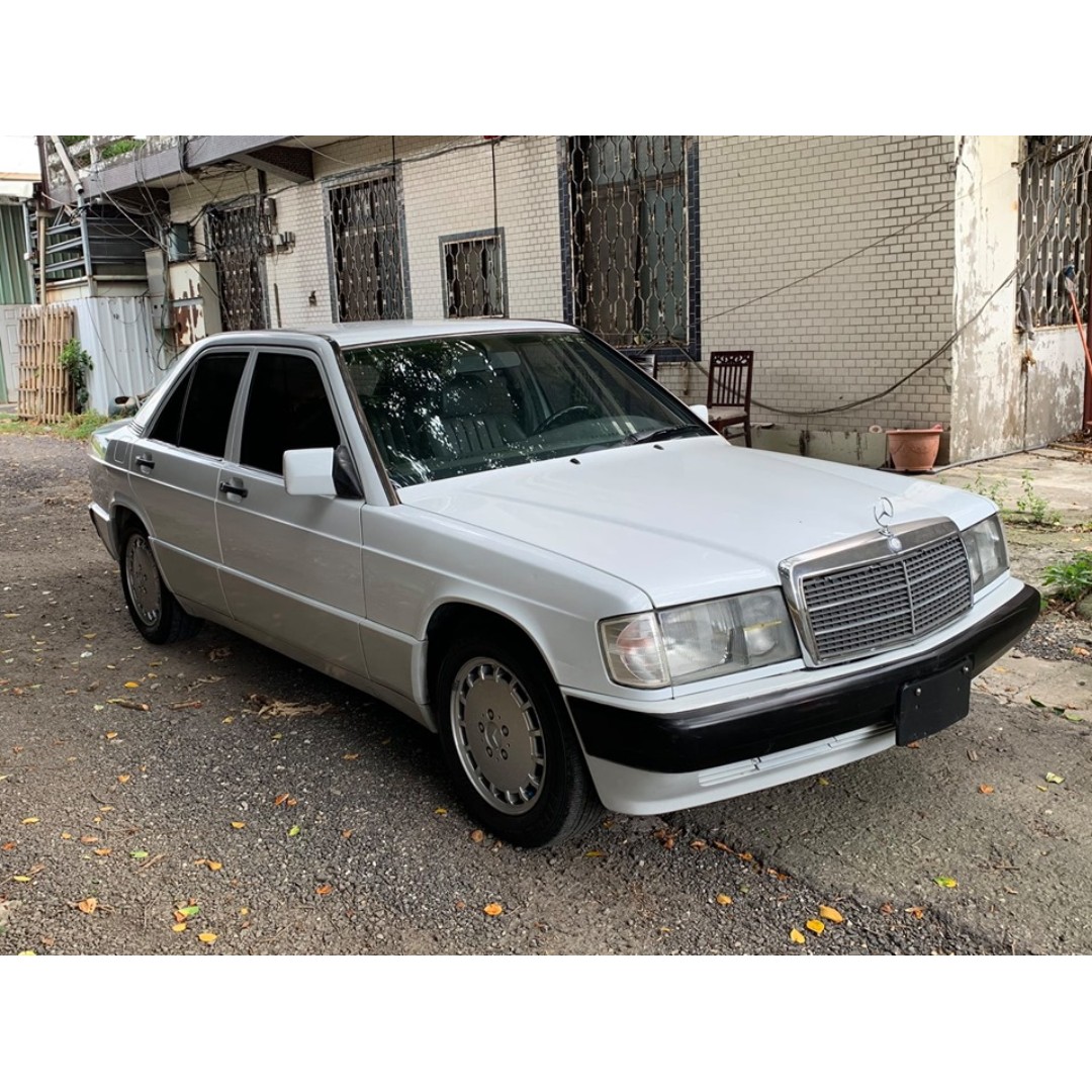 1992年賓士benz 190e 經典原味霸九 收藏車 車況好可上路長途 汽車 汽車出售在旋轉拍賣