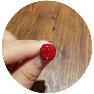 E027: Ang ku kueh ear studs