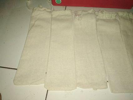 Pouch sedotan