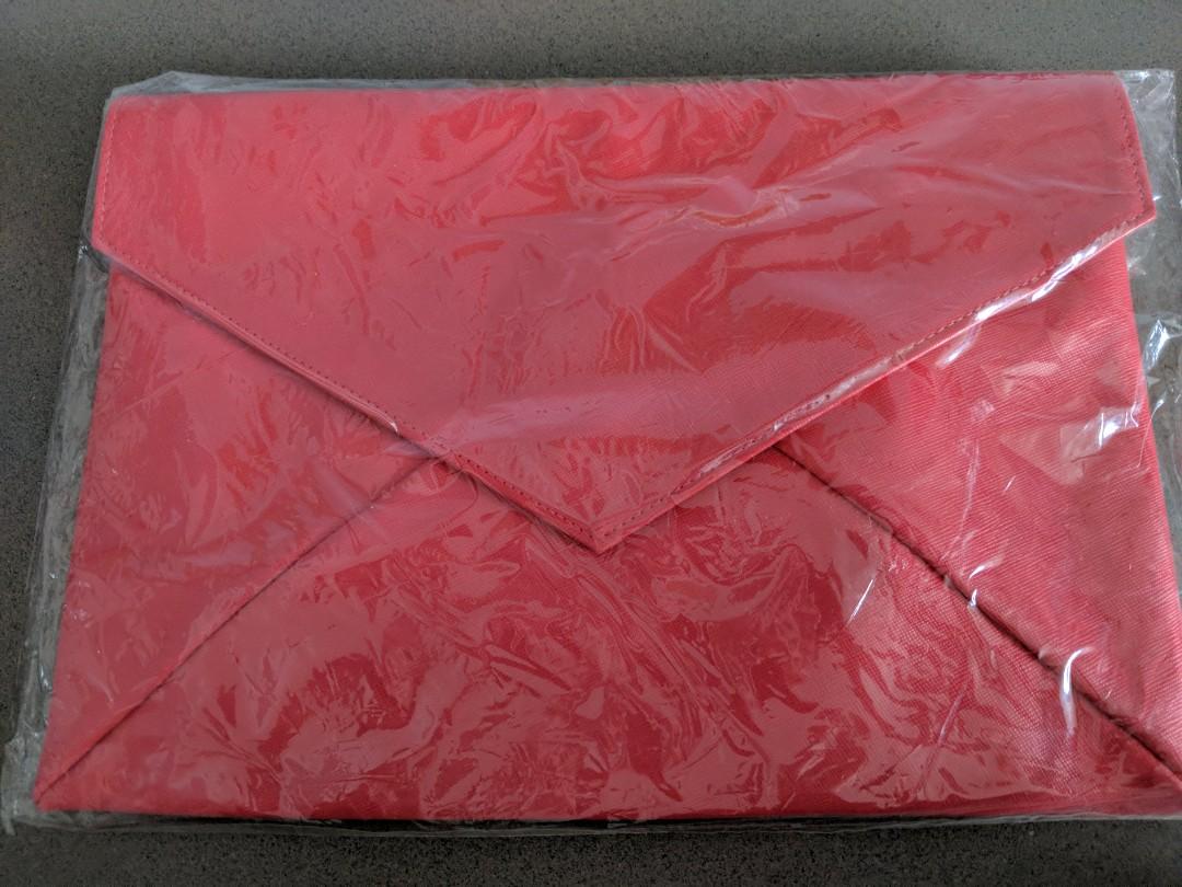 BN Red Envelope Clutch Bag Women s Fashion Bags Wallets