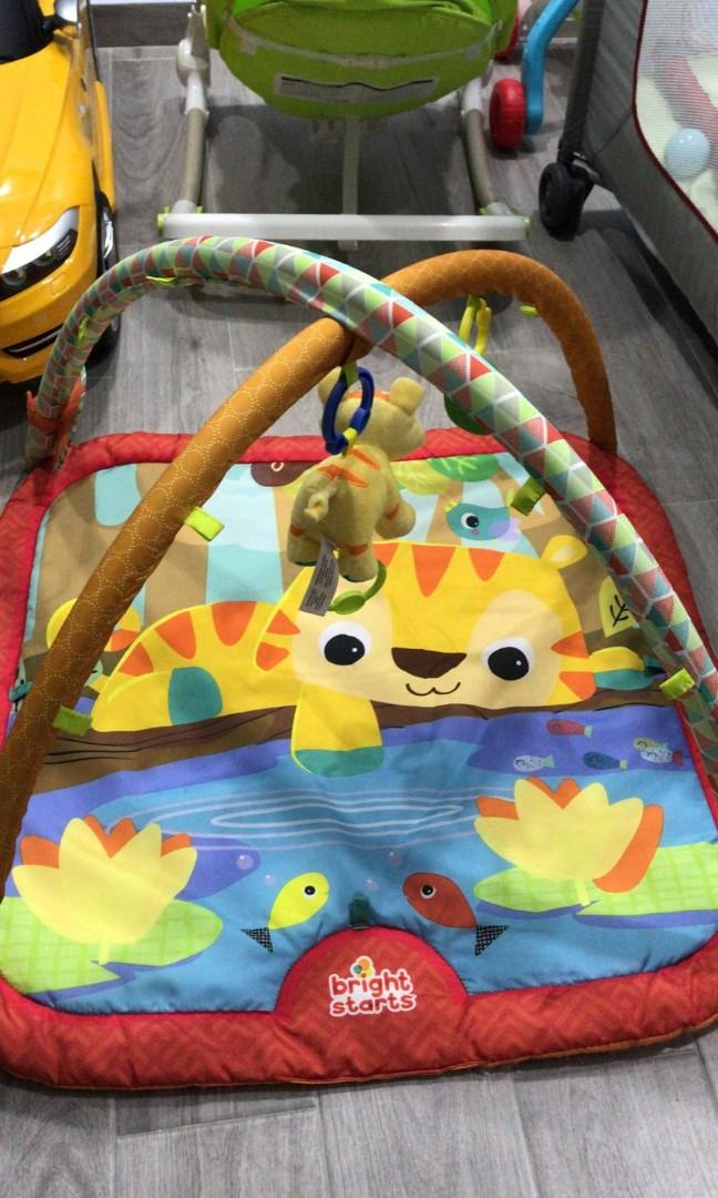Bright Stars Playmat, Babies & Kids, Bathing & Changing, Changing Mats