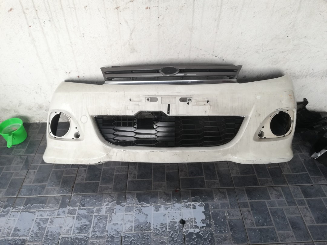 bumper depan kereta viva Robert Berry