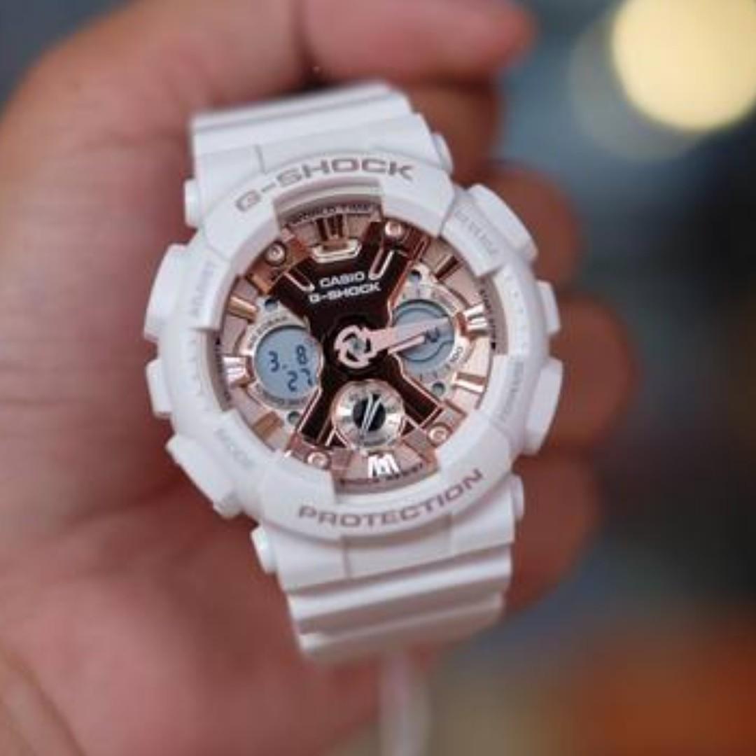 Casio G Shock GMA S120MF 7A2DR GMA S120MF 7A2 S Series Analog