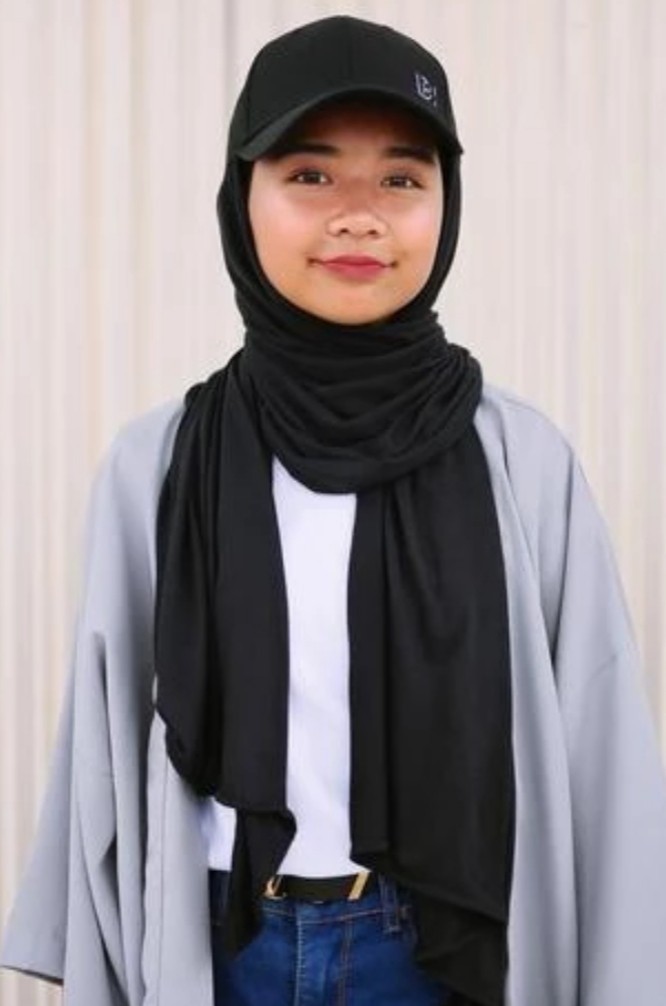 Diyana Halik Hijab Cap, Women's Fashion 