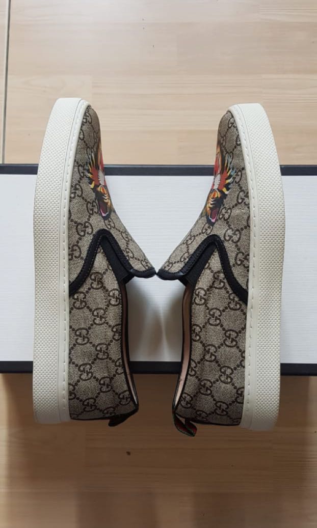 Gucci slip on angry cat store