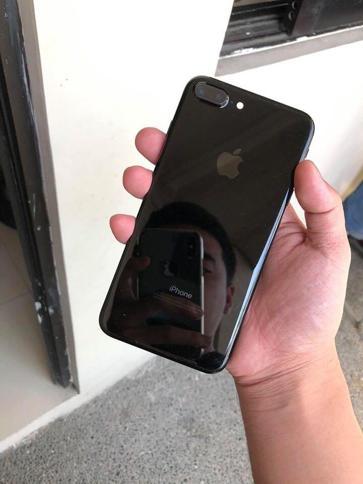 Iphone 7 plus 128Gb Factory Unlocked (Category: iPhone 7 Series) located in Quezon City. Submitted by deariedb (Listing ID 256939522, Image 3). Description: 💯 0riginal  Bought in Guam No dents / scratches Free cases No hidden issues IOS 13 installed No Icloud issue Unit and cases Only. I am still using the charger. For meet up only: Sm north trinoma Mop: bank transfer Slightly negotiable. Feel free to ask questions! Thanks.