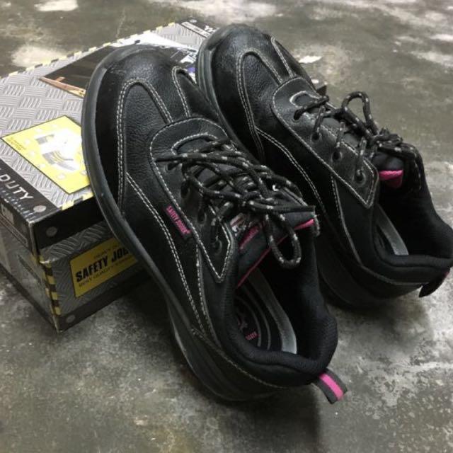 ladies safety shoes price