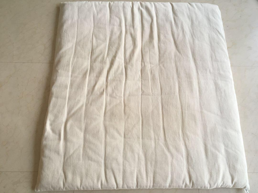 natural play mat