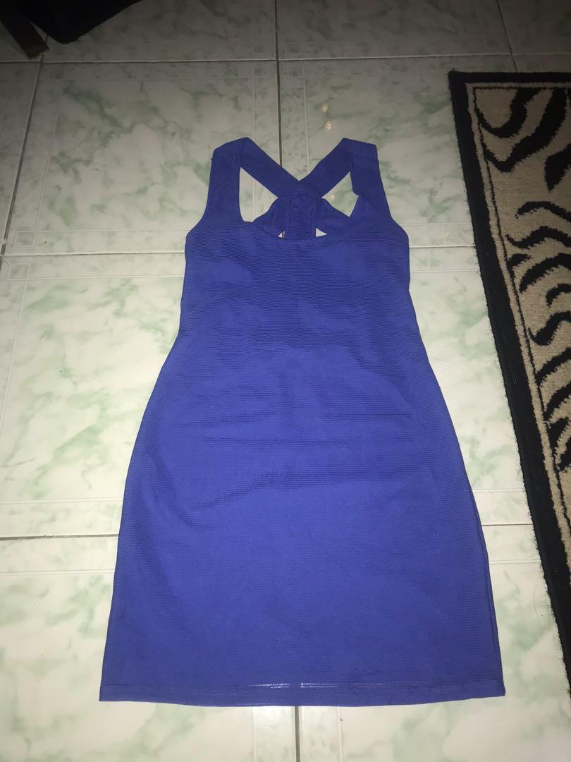 Repriced!! “BCBG” bodycon/ bodyfit/ bandage dress (Category: Dresses) located in San Pedro. Submitted by uniquefreakph (Listing ID 256929830, Image 1). Description: Xxs- semi medium. Sakto sakin I’m 34b 27in waisted .