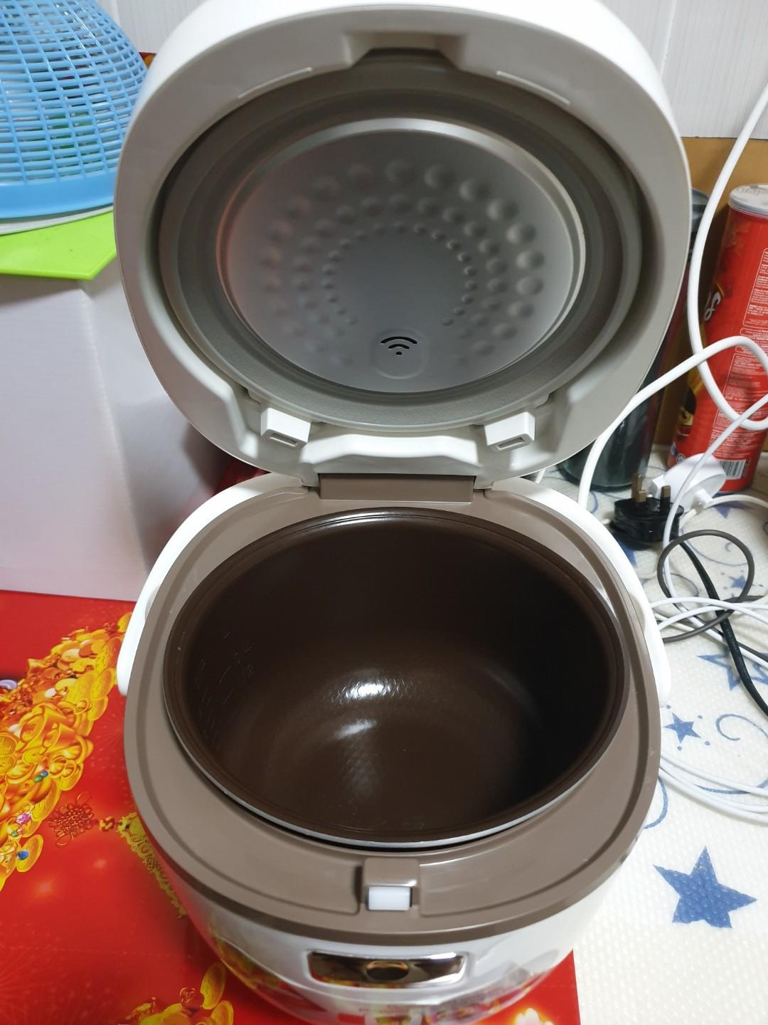 Tefal R22 rice cooker, TV & Home Appliances, Kitchen Appliances