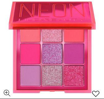 Huda neon pink obsessions pressed pigment palette