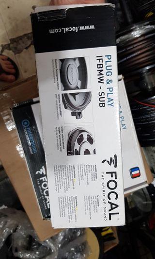 Focal BMW 5 series F10 under seat subwoofer