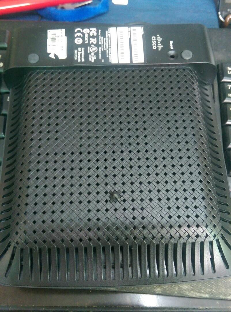 Cisco wireless router e1200 (Category: Networking) located in Manila. Submitted by k3788 (Listing ID 256996119, Image 3). Description: Cisco e1200 wireless n router #smgiftpass.