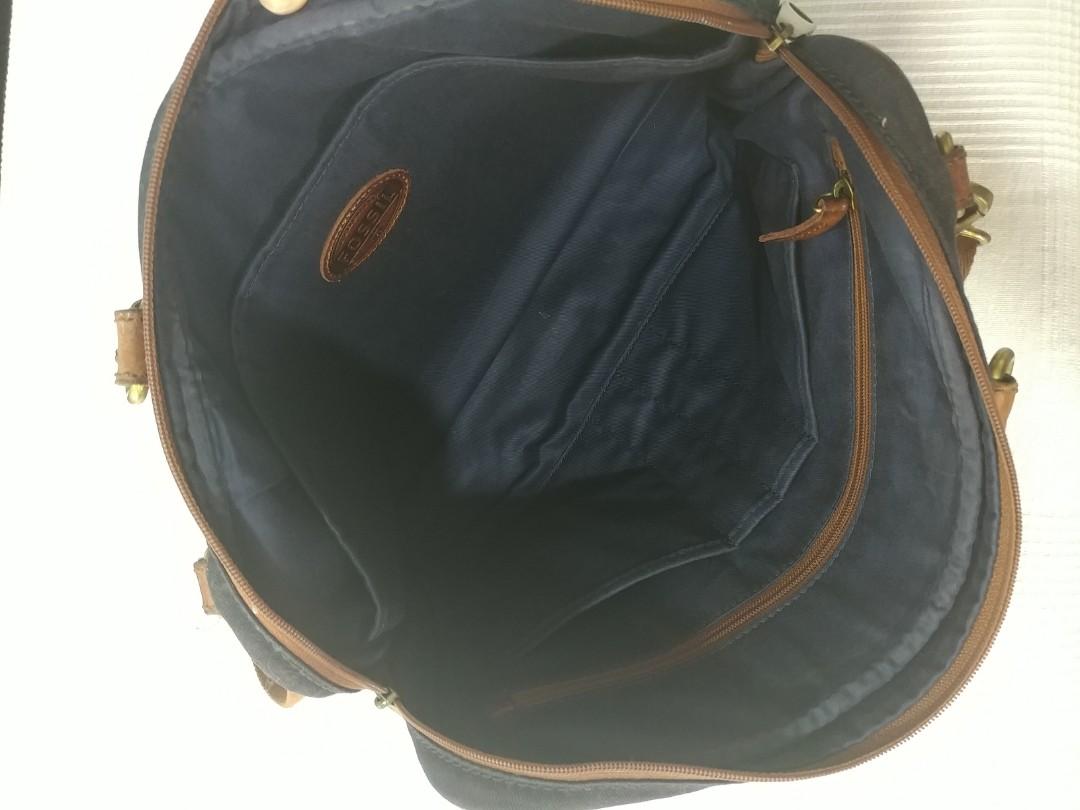 Fossil laptop bag, Men's Fashion, Bags, Backpacks on Carousell