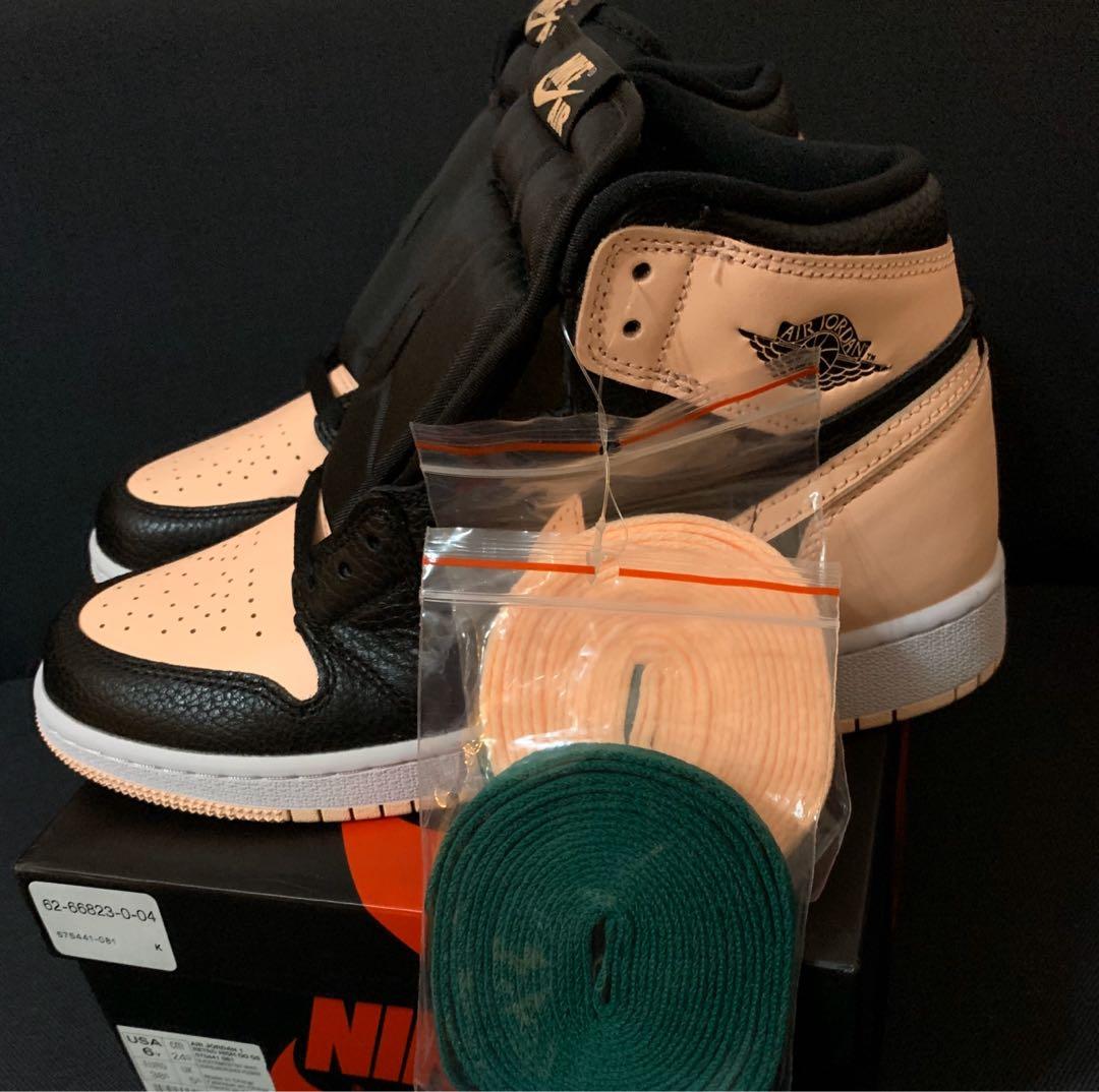 Crimson tint sale jordan 1 outfit