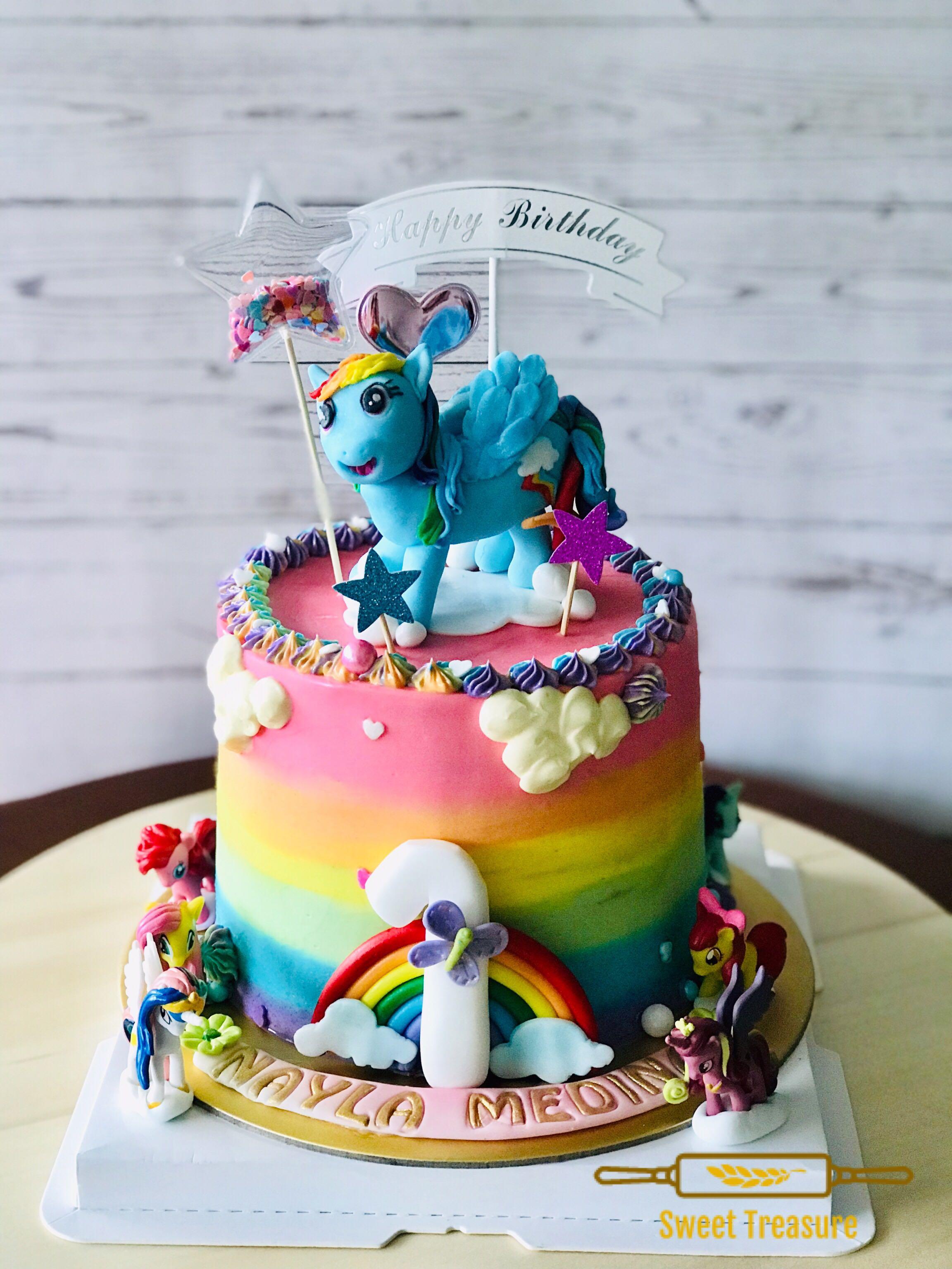 My Little Pony Buttercream Cake Castle Rainbow Dash Twilight Sparkle Food Drinks Chilled Frozen Food On Carousell