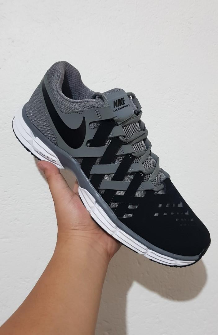 nike lunar trap tr