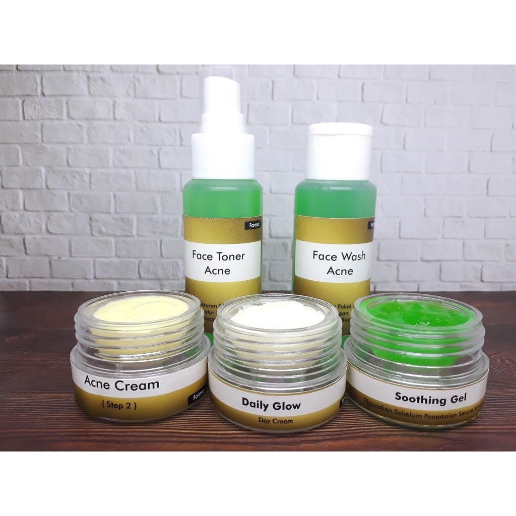 Paket Perawatan Wajah Acne Jerawat Krim Siang Malam Cream Dokter Farmasi Kesehatan Kecantikan Rias Wajah Di Carousell