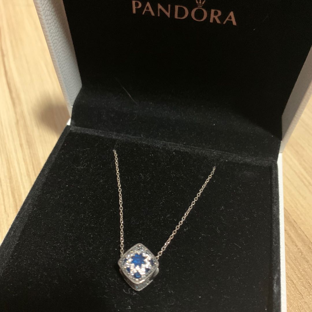 Pandora Charm Necklace, Women's Fashion 