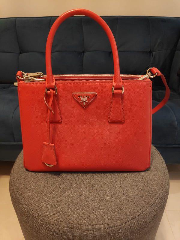 prada galleria saffiano leather tote