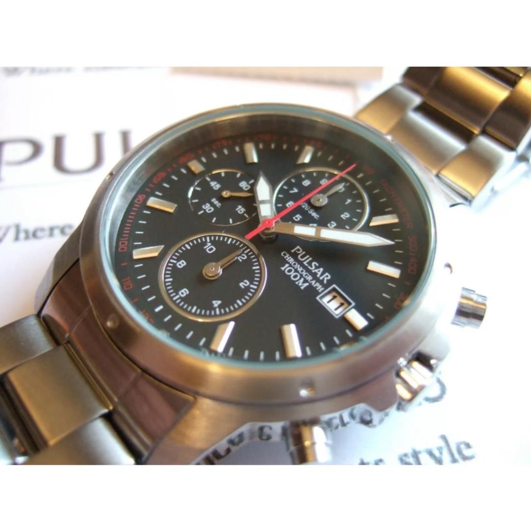 seiko pulsar chronograph 100m