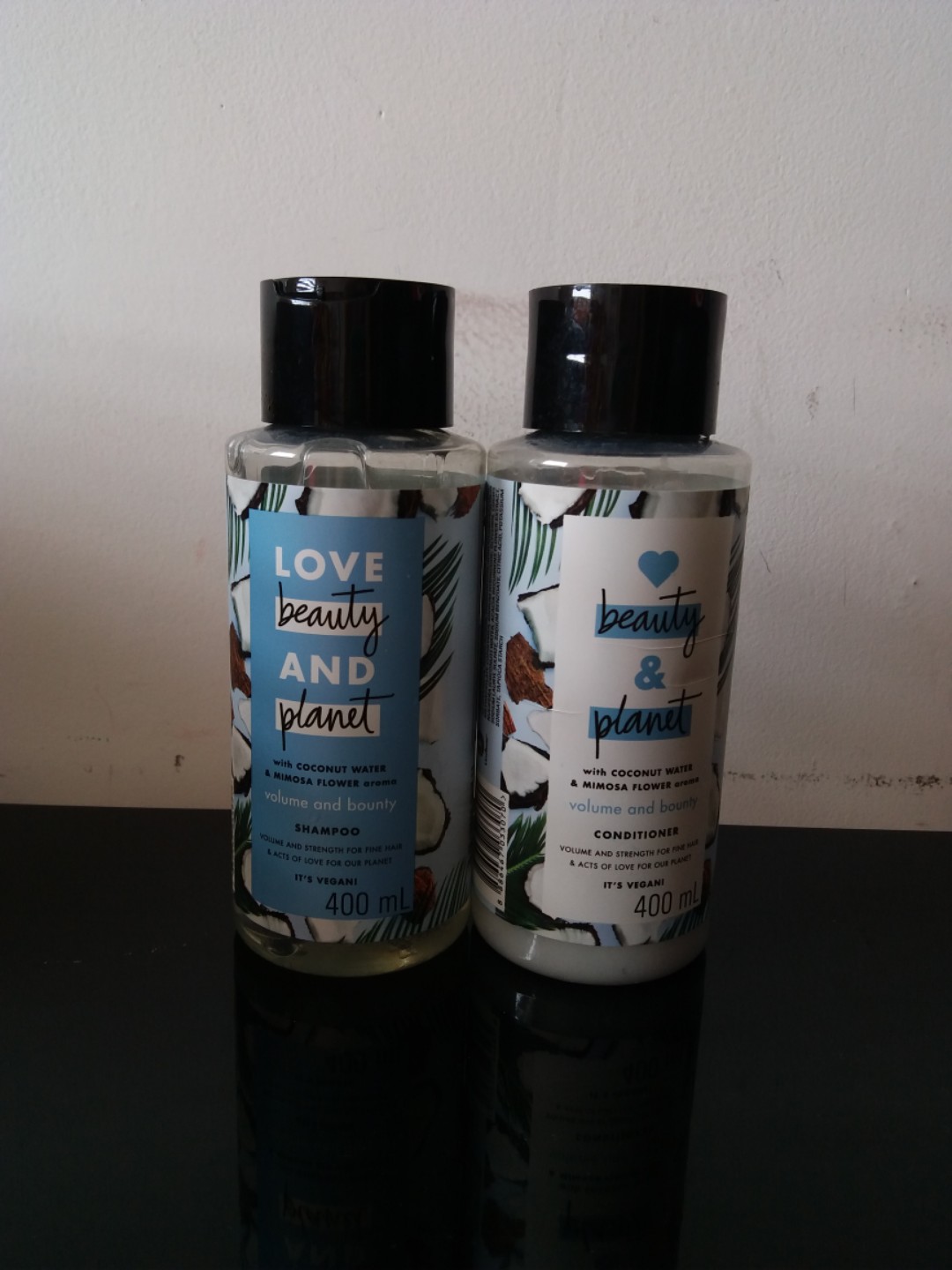 Shampoo And Conditioner Kesehatan And Kecantikan Perawatan Rambut Di Carousell 4126