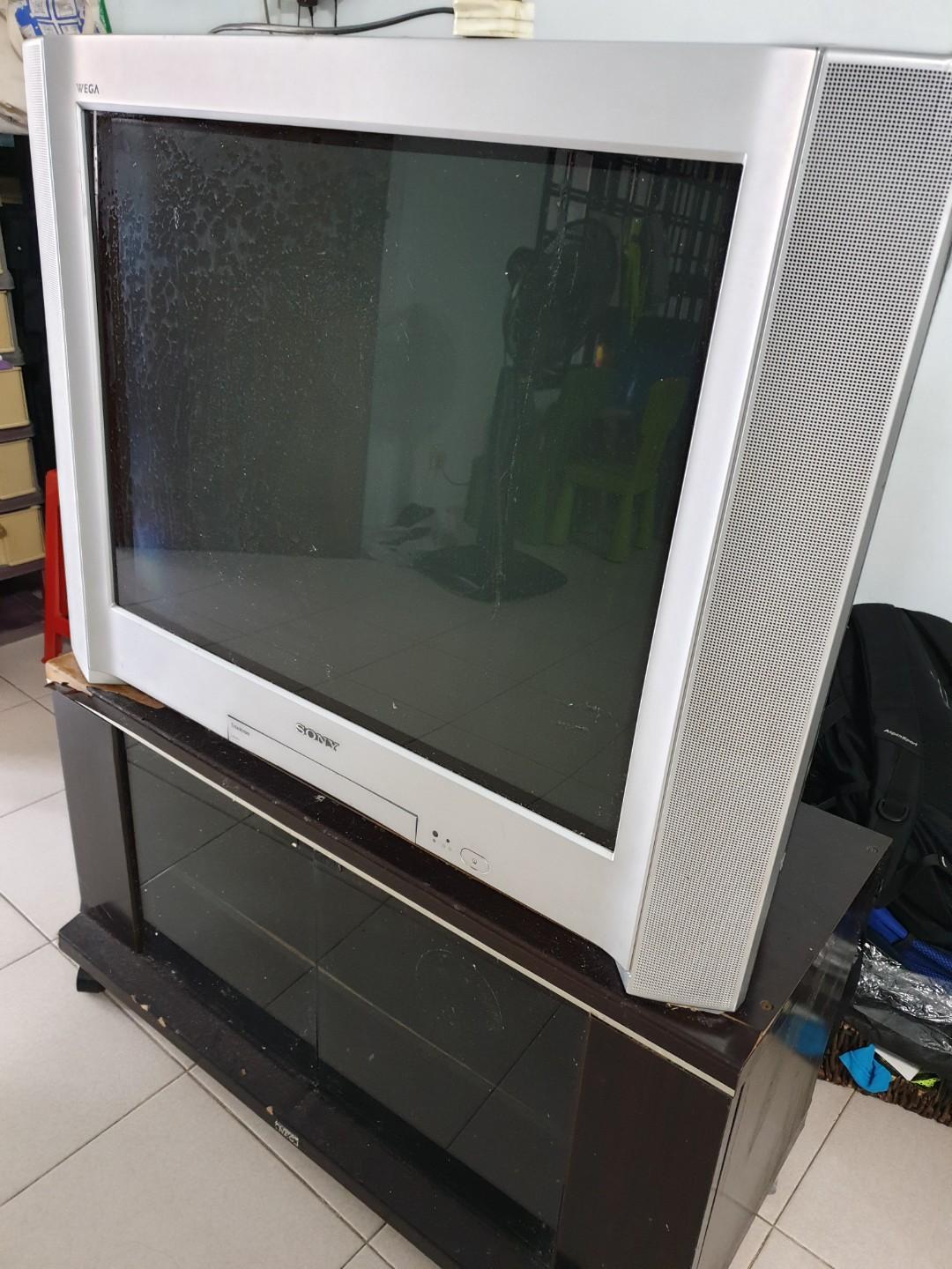 Sony TV (old school), TV & Home Appliances, TV & Entertainment, TV on