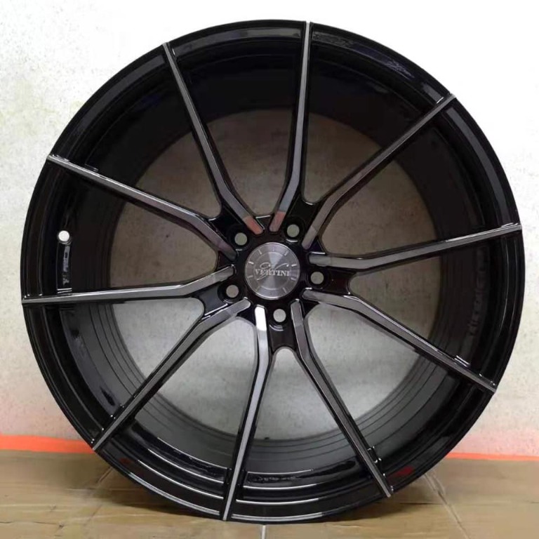 SPORT RIM VERTINI 20" VELLFIRE ALPHARD HARRIER X70, Auto Accessories on