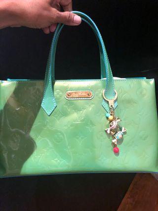 Almost new rare Louis Vuitton handbag!!