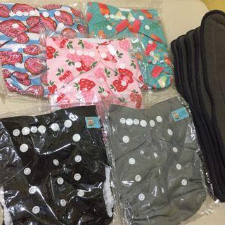 Cloth diapers with bamboo charcoal inserts