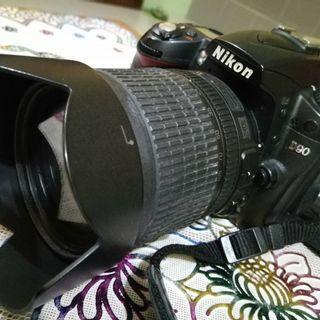 Nikon D90 with Nissin Speedlide Di466 External Flash