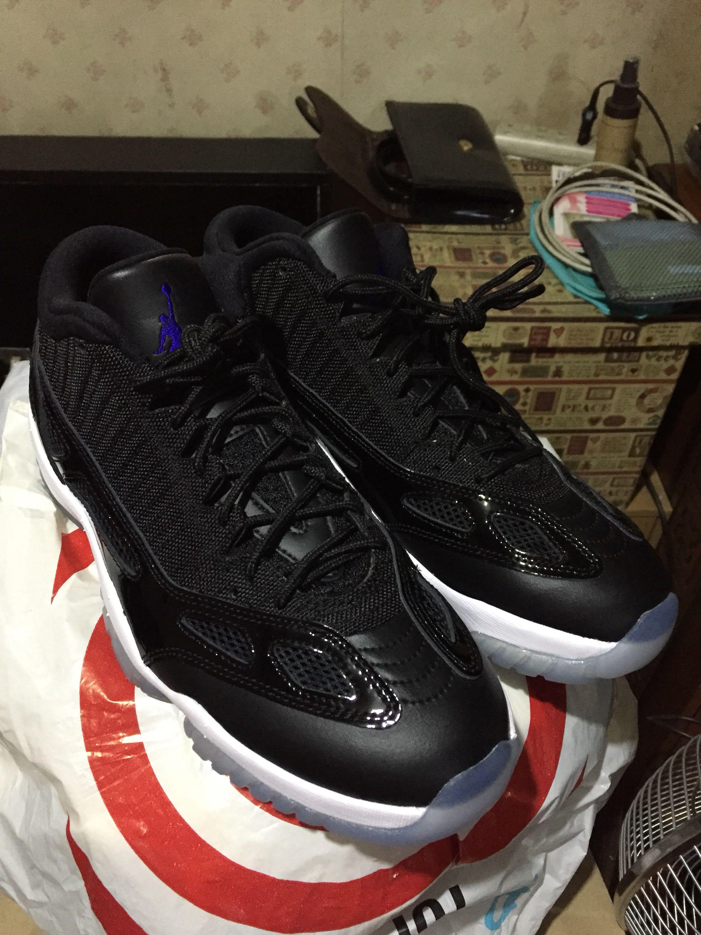 air jordan 11 low ie space jam
