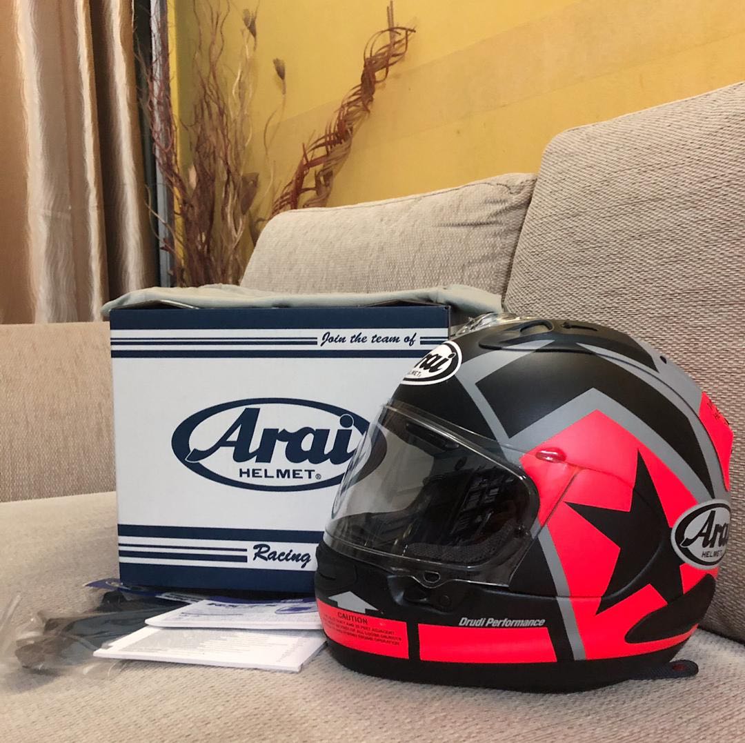 Harga helm sale arai maverick vinales