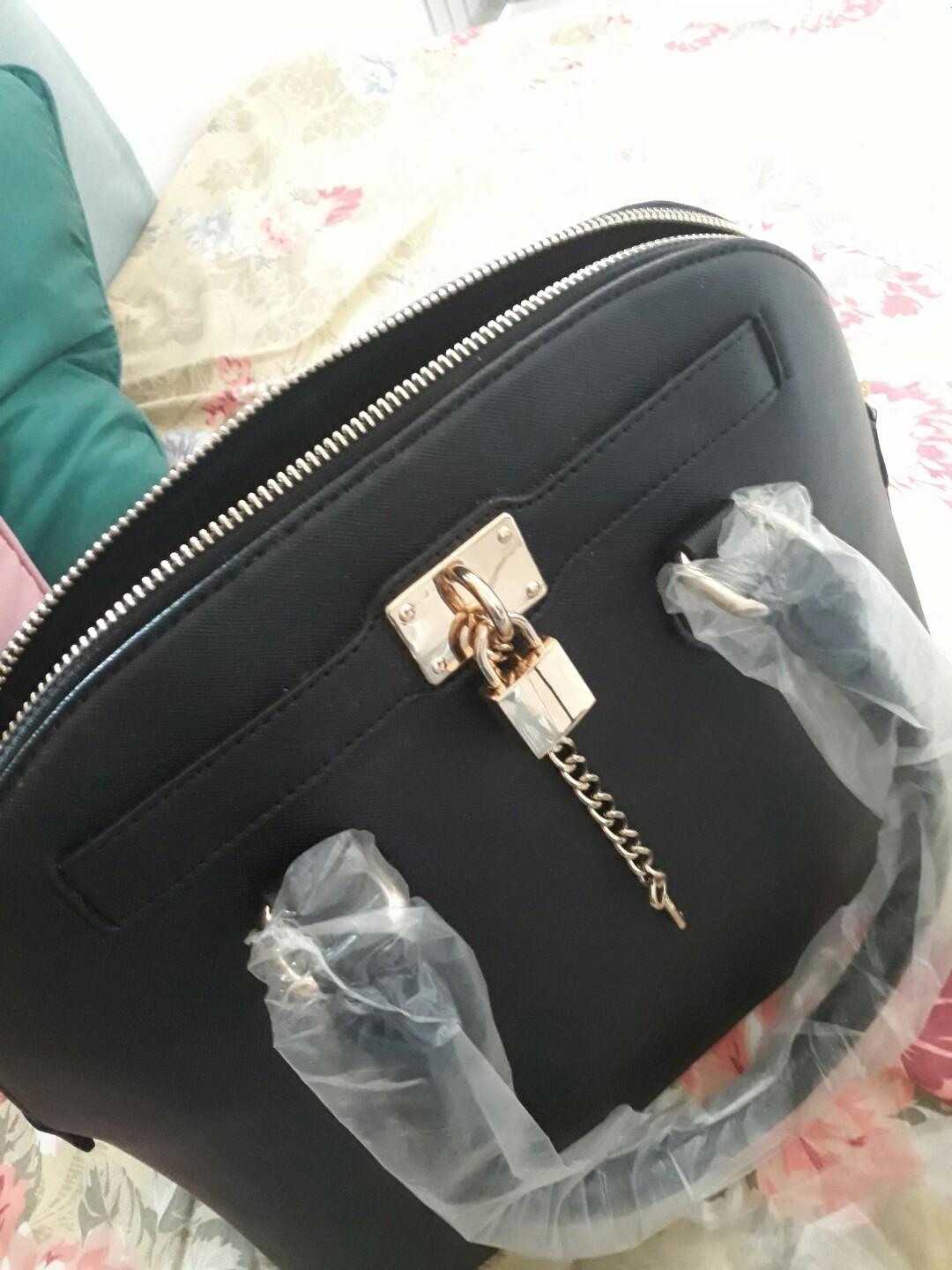 Best Online Handbag Authentication Service Walden Wong