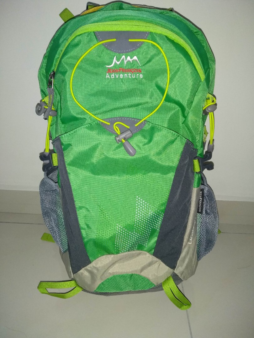 Universal traveller shop backpack