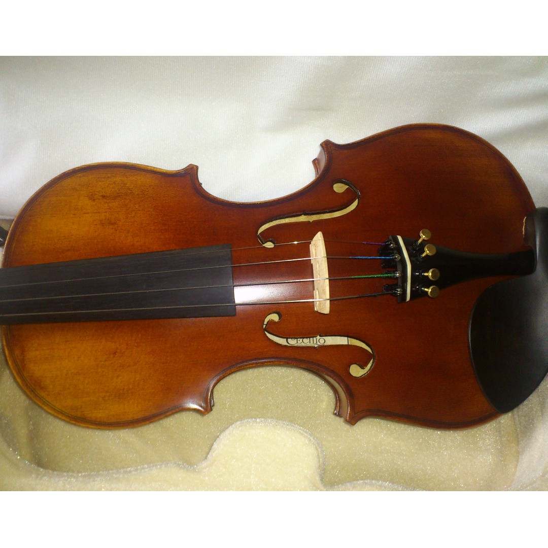Cecilio clearance cvn 700