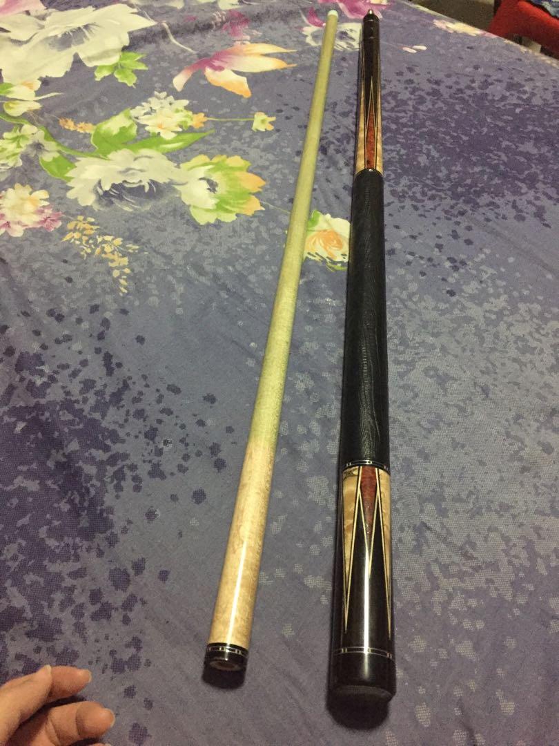 Efran Reyes cue, Sports, Sports & Games Equipment on Carousell