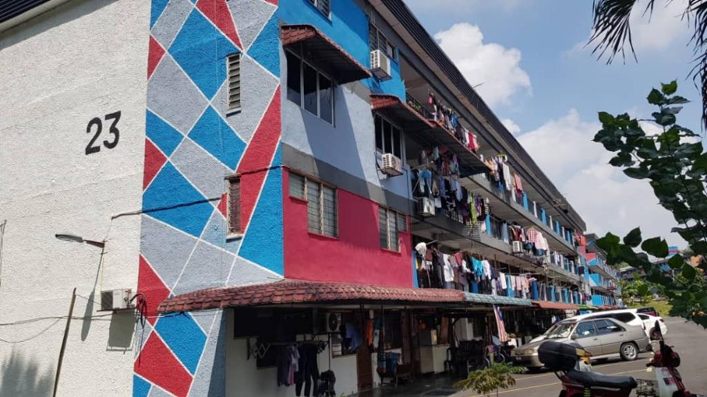 Flat Pkns Seksyen 16 Shah Alam Flat For Sale Property For Sale On Carousell