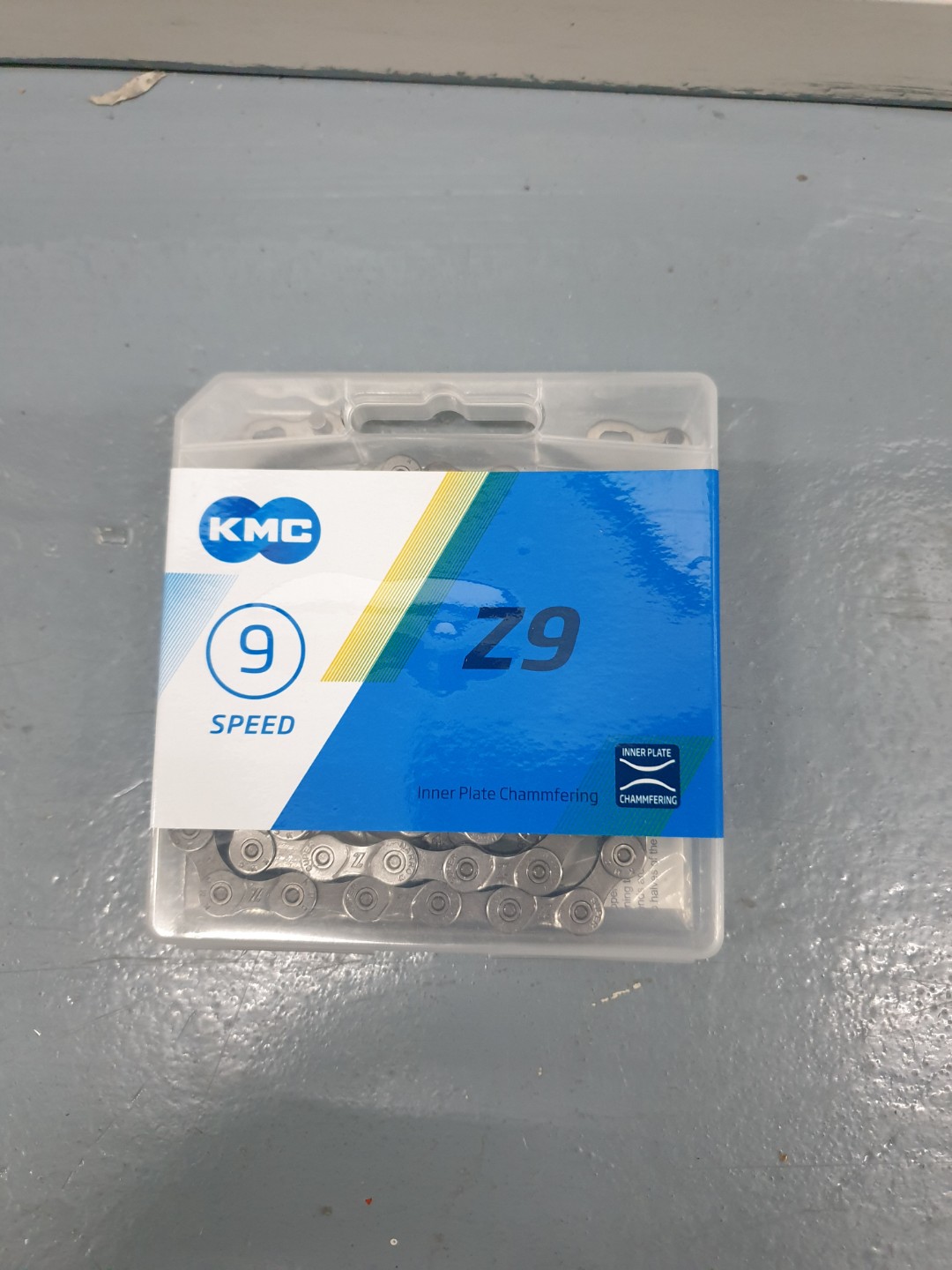 kmc z9 chain