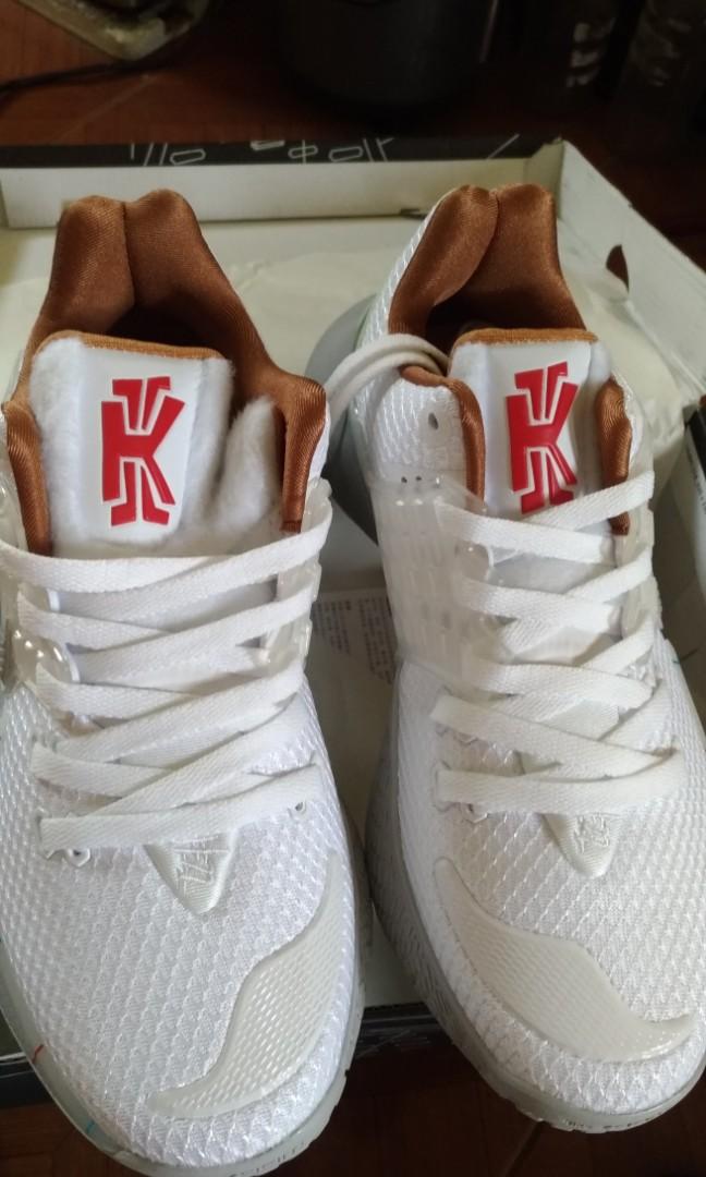 sandy shoes kyrie