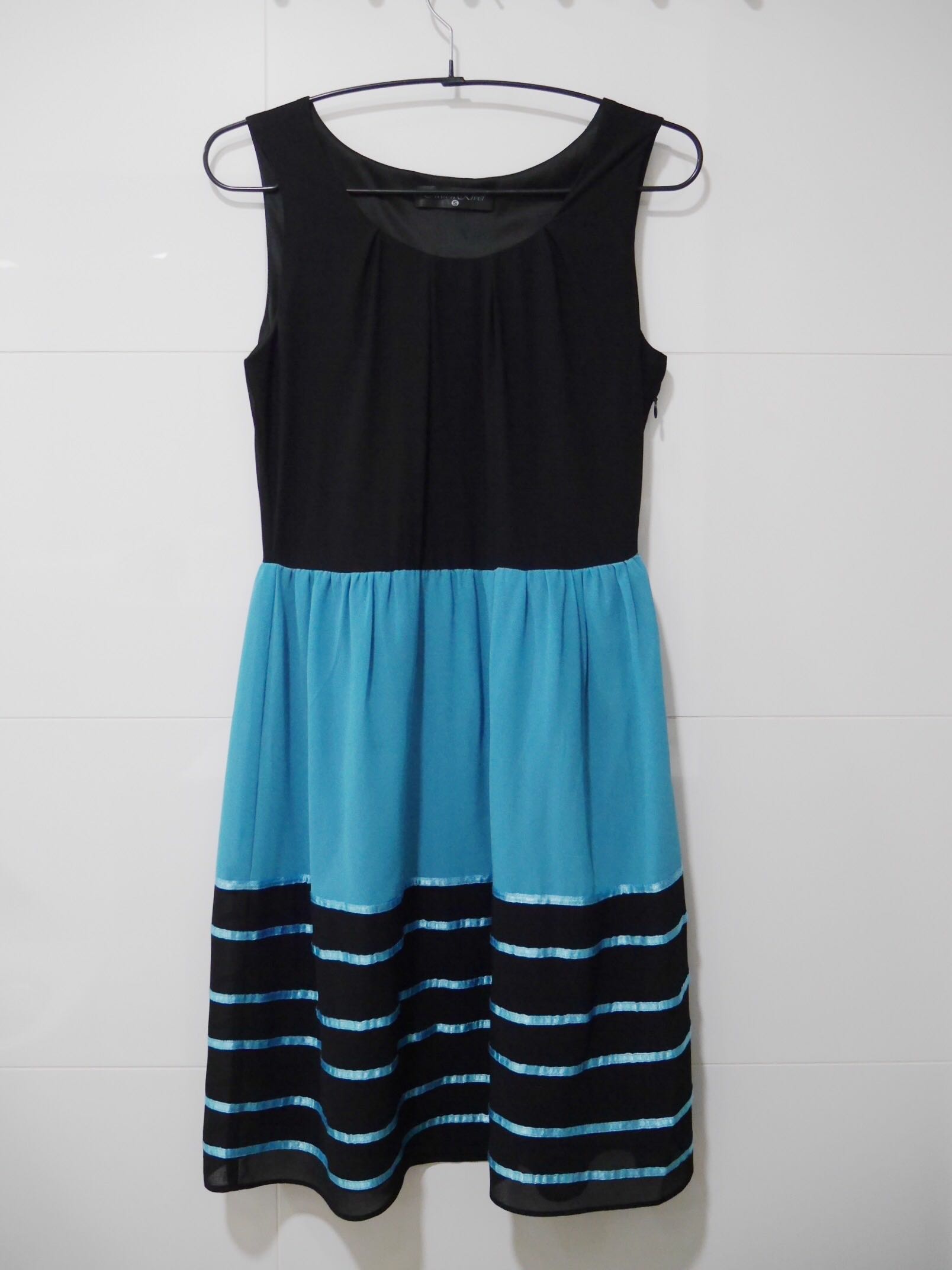 Moon River Black & Cyan Blue Dress, Women's Fashion, Tops, Sleeveless on  Carousell