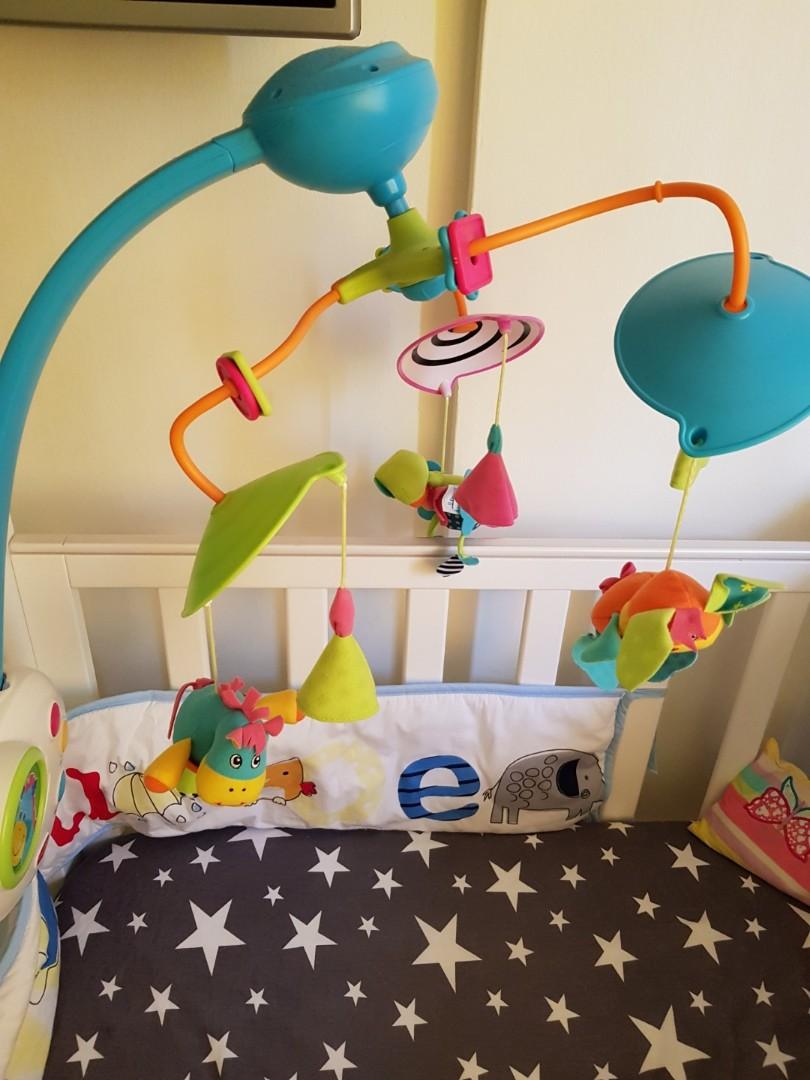 Musical toy for cot/crib, Babies & Kids, Baby Nursery & Kids Furniture