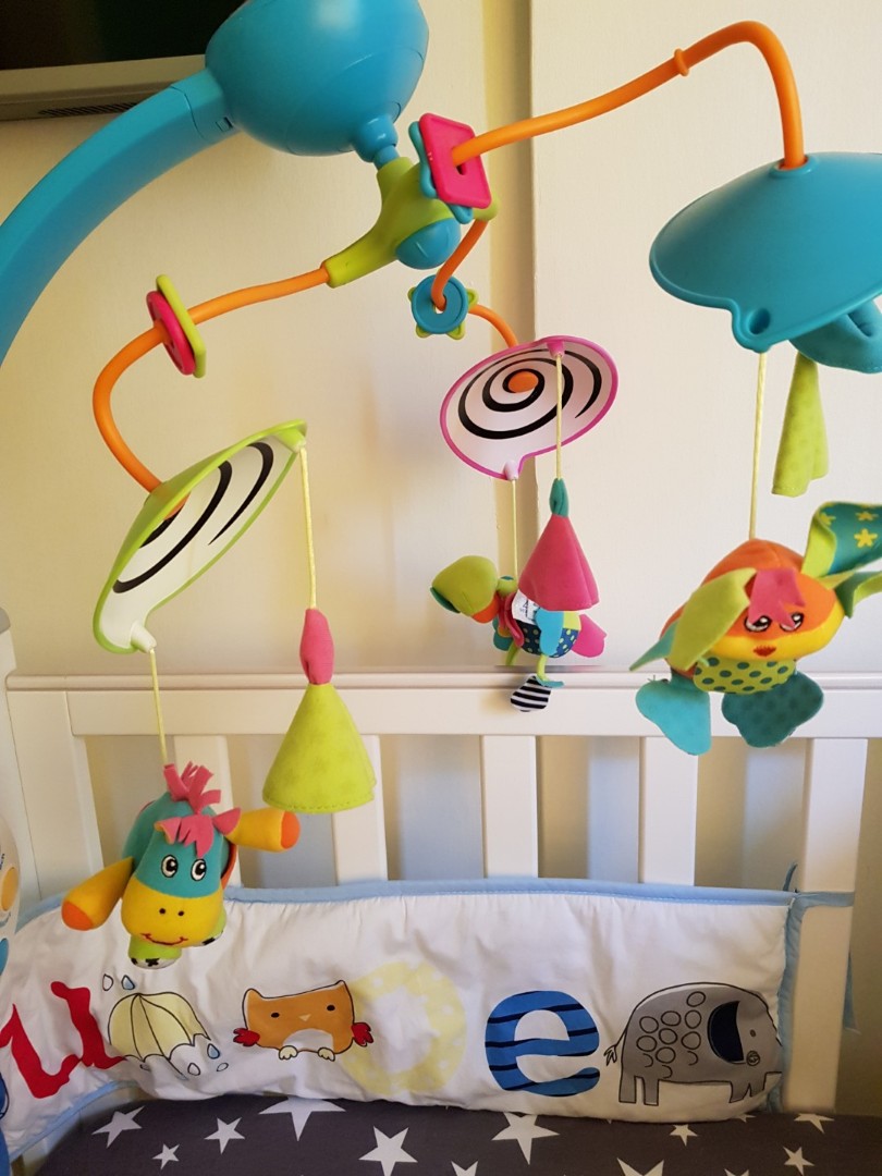 Musical toy for cot/crib, Babies & Kids, Baby Nursery & Kids Furniture