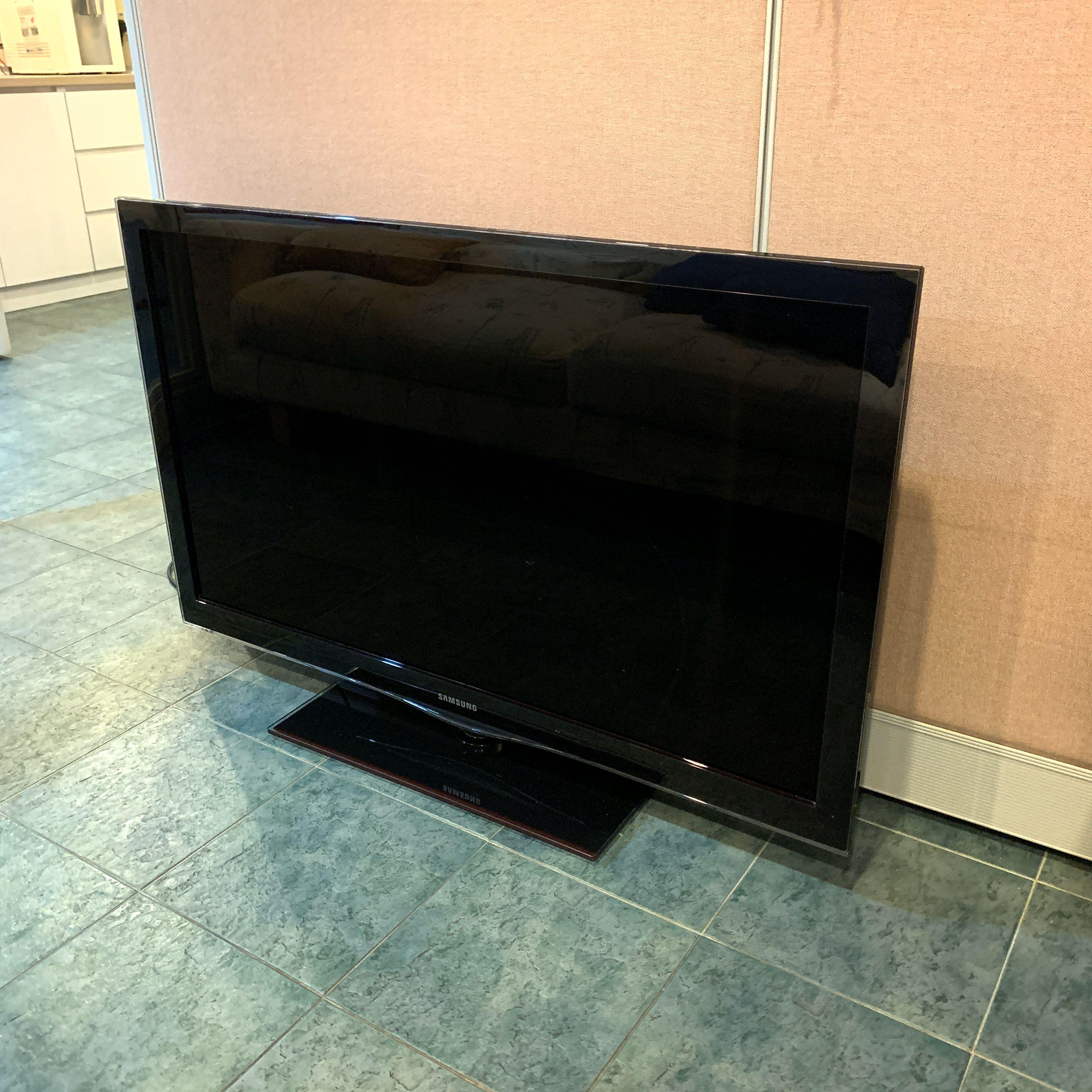 Nego Samsung 46 Tv Electronics Tvs Entertainment Systems On Carousell