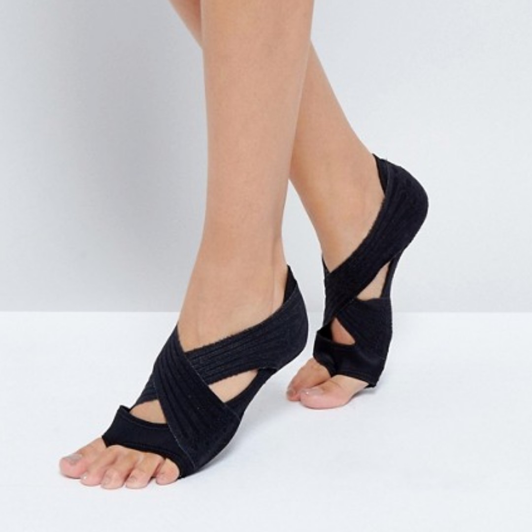 Nike Studio Wrap 2 Black Women Training Yoga Dance Shoe Black