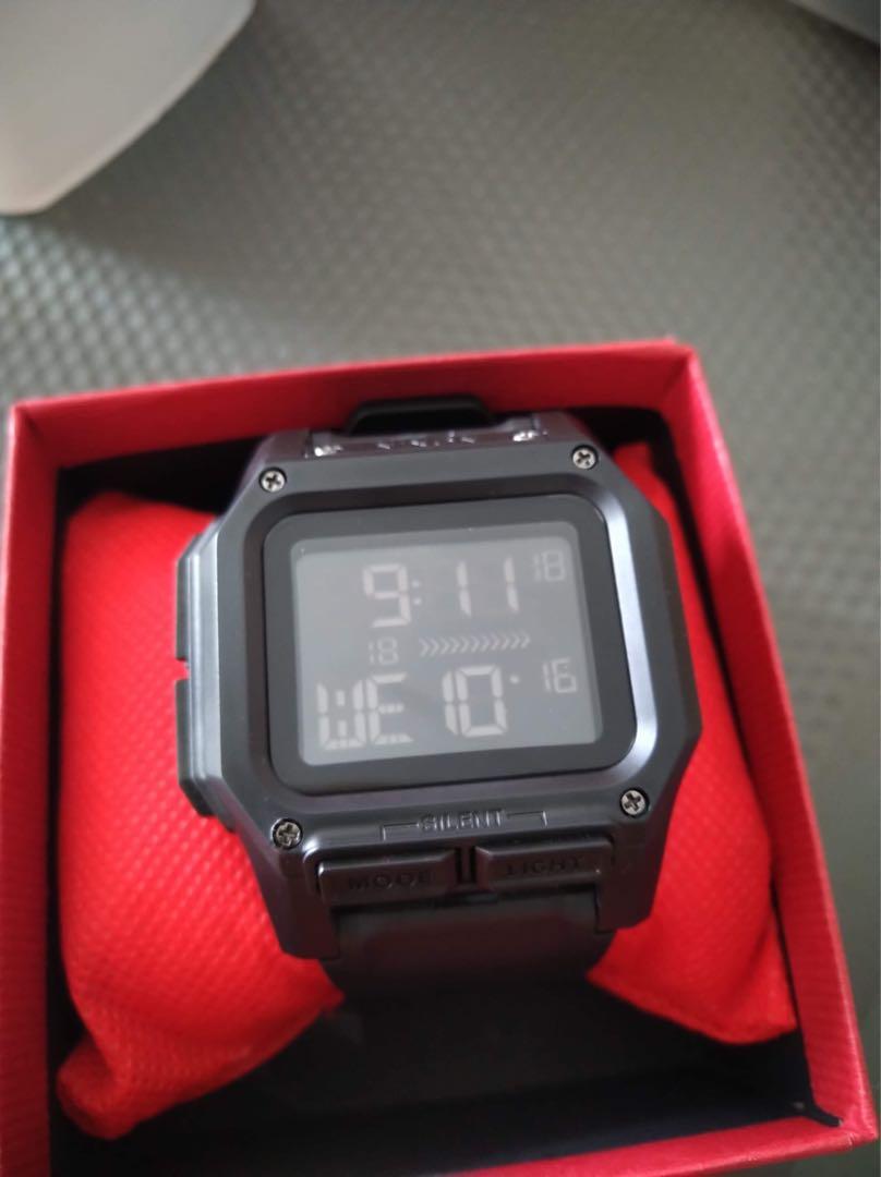 Nixon regulus for sale sales